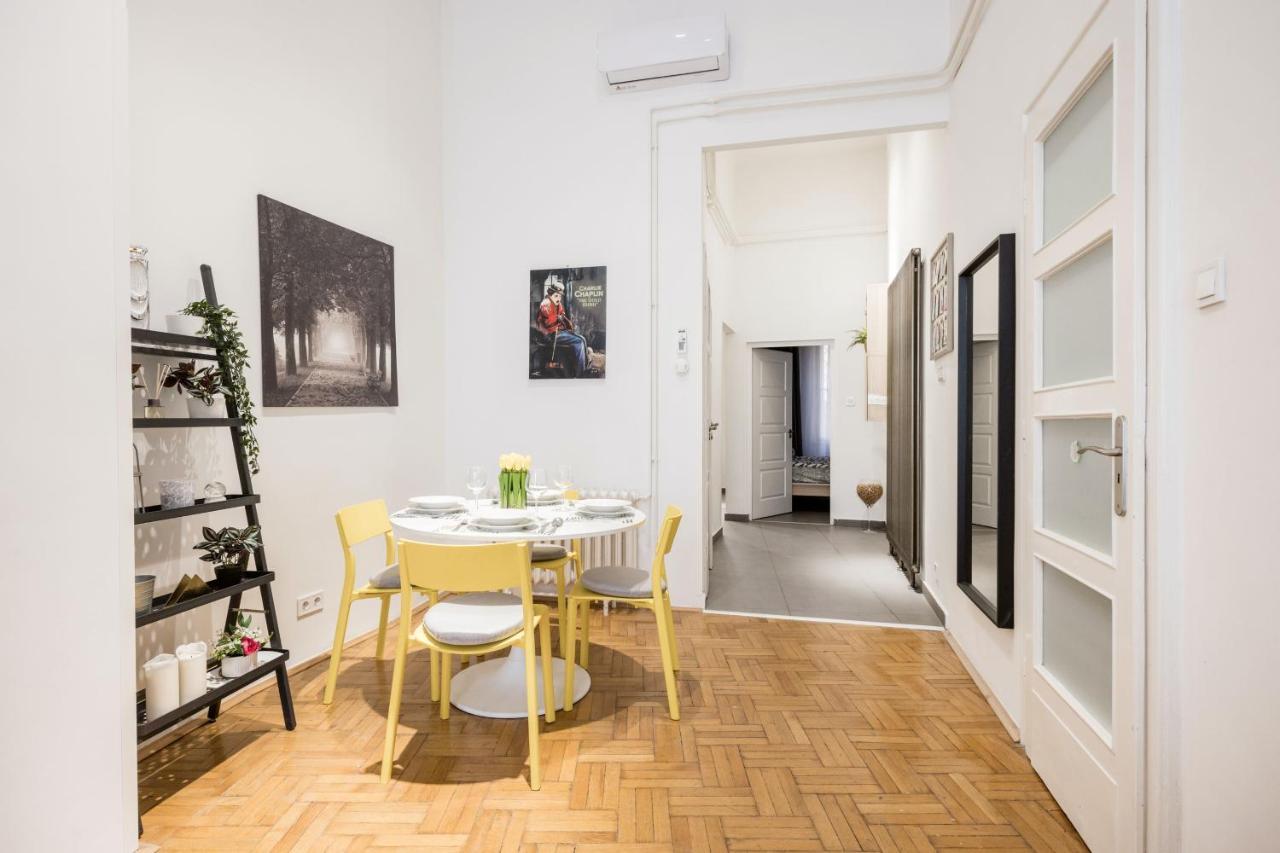Elegant Apartment In Super Central Location Budapesta Exterior foto