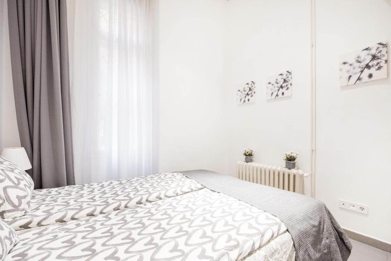 Elegant Apartment In Super Central Location Budapesta Exterior foto